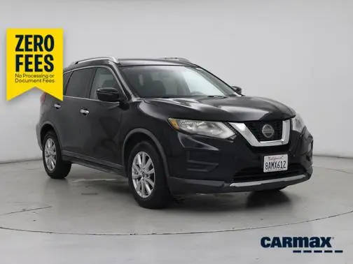 2018 Nissan Rogue SV FWD photo