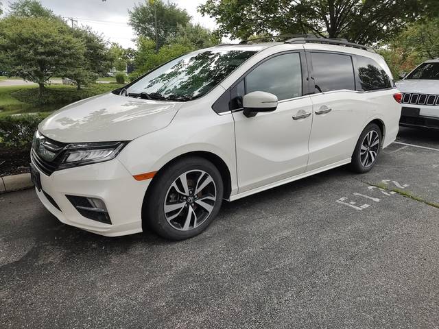 2018 Honda Odyssey Elite FWD photo