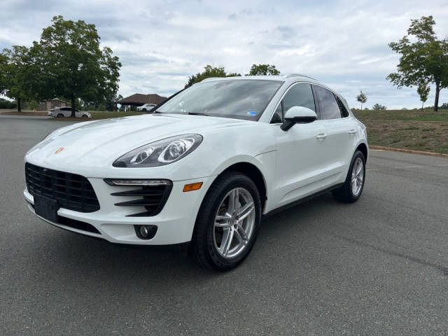 2018 Porsche Macan S AWD photo