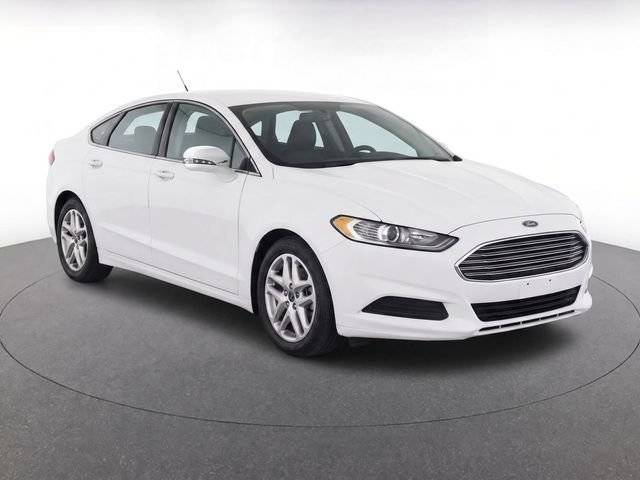 2016 Ford Fusion SE FWD photo