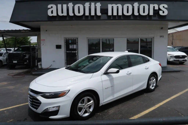 2023 Chevrolet Malibu LT FWD photo