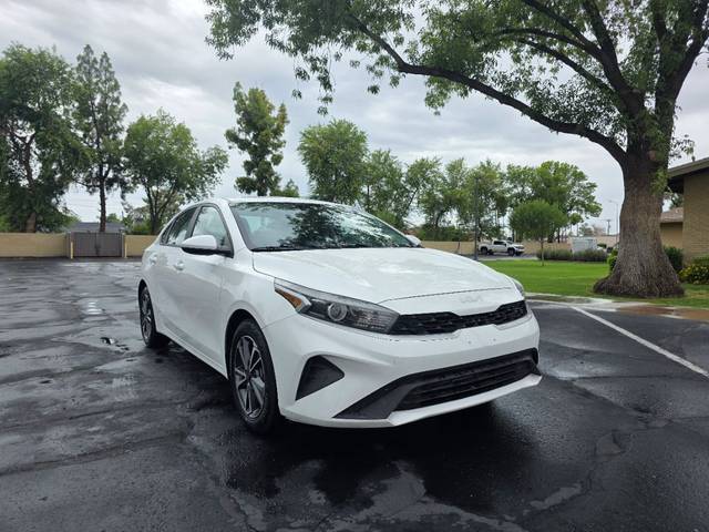 2022 Kia Forte LXS FWD photo