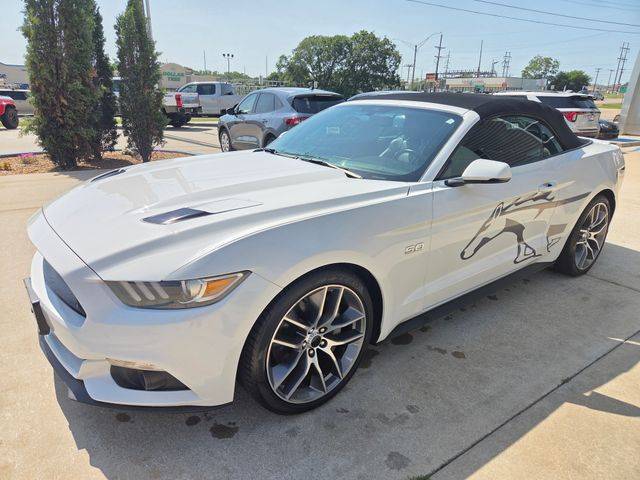 2015 Ford Mustang GT Premium RWD photo