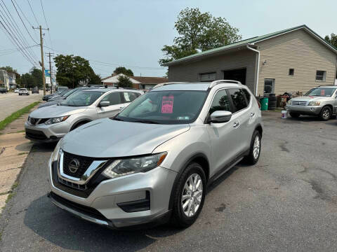 2018 Nissan Rogue SV FWD photo