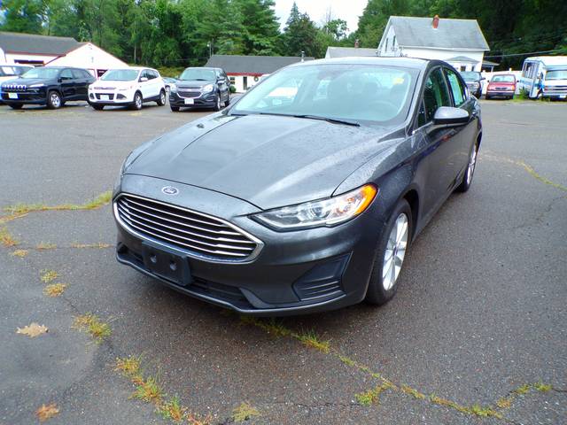2020 Ford Fusion SE FWD photo