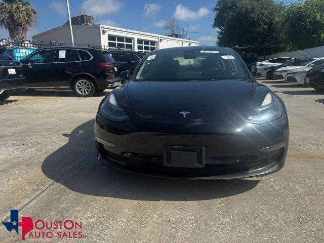 2023 Tesla Model 3 RWD photo
