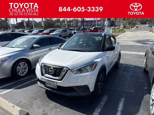 2018 Nissan Kicks SV FWD photo