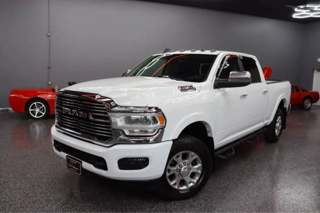2019 Ram 3500 Laramie 4WD photo