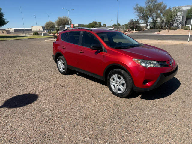 2015 Toyota RAV4 LE FWD photo