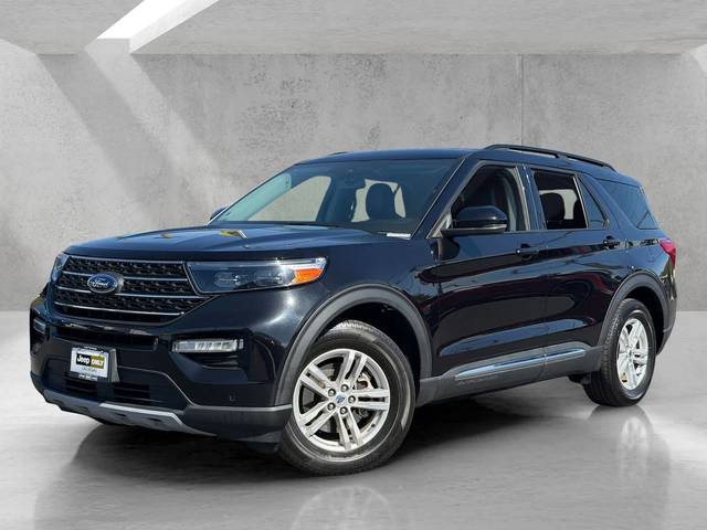 2023 Ford Explorer XLT RWD photo
