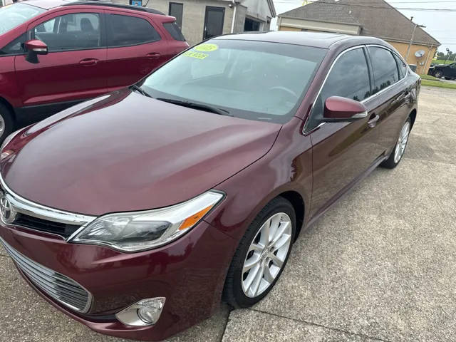 2015 Toyota Avalon Limited FWD photo