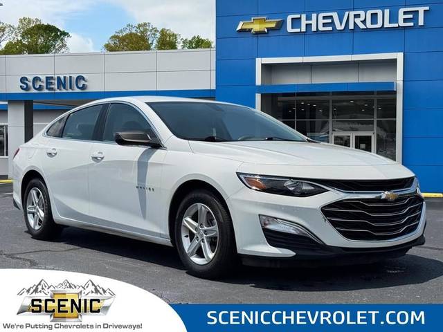 2021 Chevrolet Malibu LS FWD photo