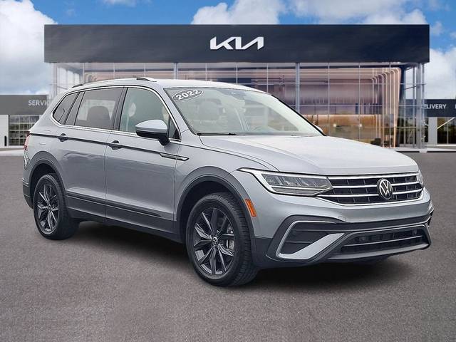 2022 Volkswagen Tiguan SE AWD photo