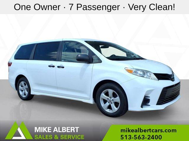 2020 Toyota Sienna L FWD photo