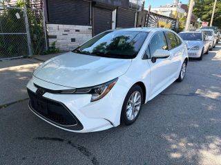 2022 Toyota Corolla XLE FWD photo