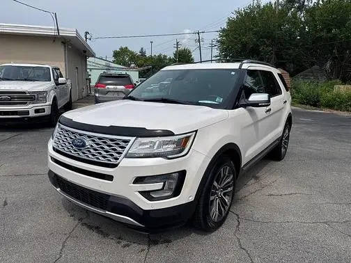 2017 Ford Explorer Platinum 4WD photo