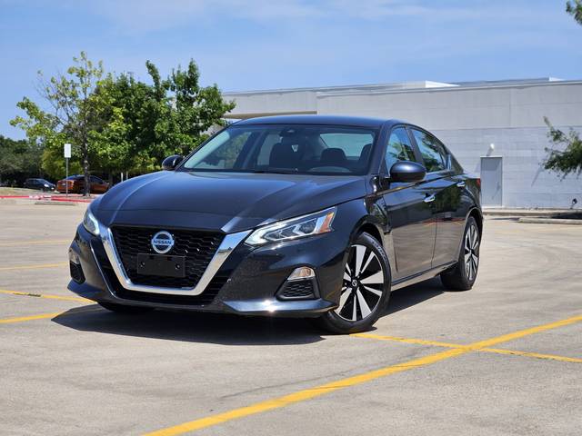 2021 Nissan Altima 2.5 SV FWD photo