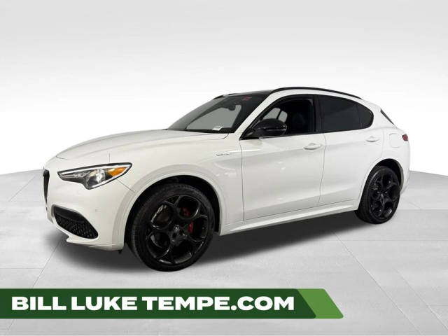 2023 Alfa Romeo Stelvio Veloce AWD photo