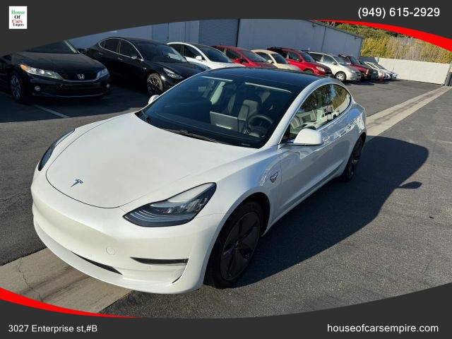 2020 Tesla Model 3 Standard Range Plus RWD photo