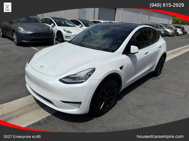 2022 Tesla Model Y Long Range AWD photo