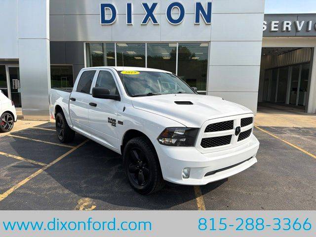 2019 Ram 1500 Express 4WD photo