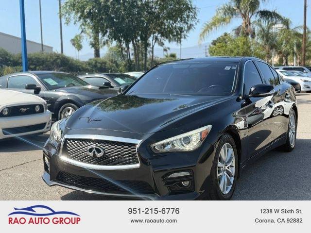 2015 Infiniti Q50 Premium RWD photo