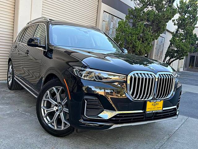 2022 BMW X7 xDrive40i AWD photo