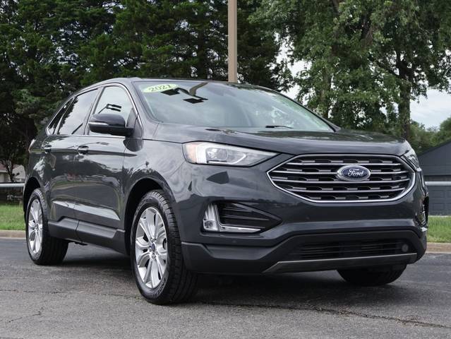 2021 Ford Edge Titanium AWD photo