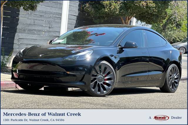 2022 Tesla Model 3 Performance AWD photo