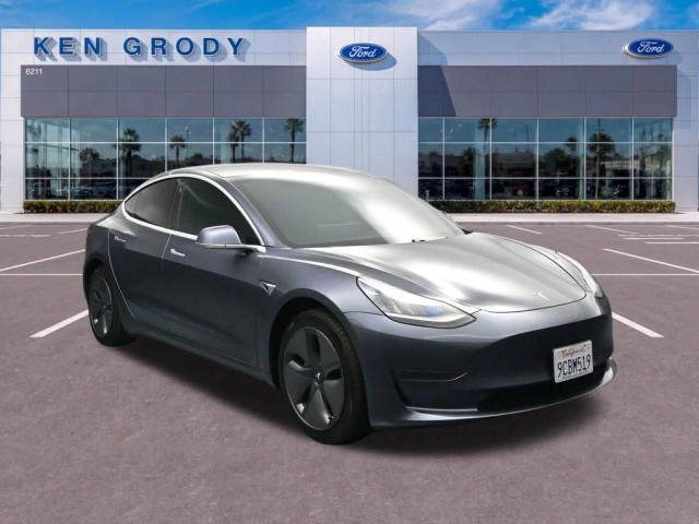 2020 Tesla Model 3 Long Range AWD photo