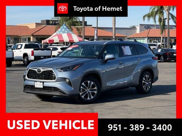 2022 Toyota Highlander XLE FWD photo