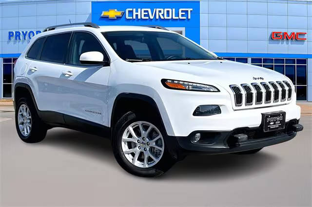 2015 Jeep Cherokee Latitude 4WD photo
