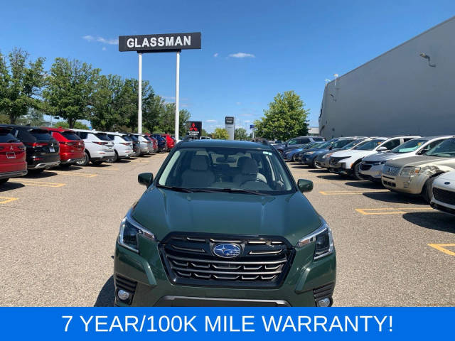 2022 Subaru Forester Premium AWD photo