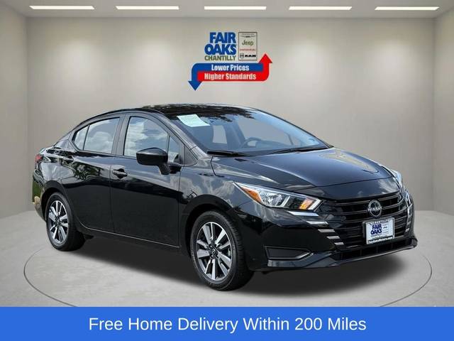 2023 Nissan Versa SV FWD photo