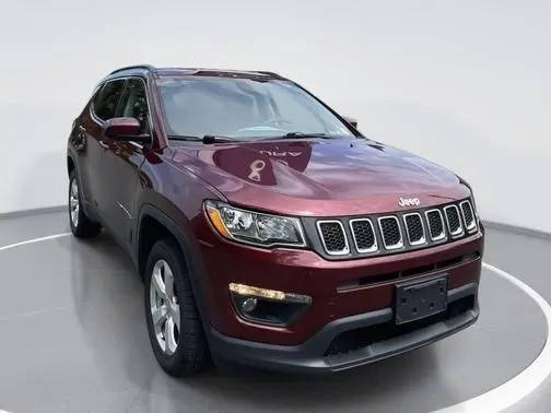 2021 Jeep Compass Latitude 4WD photo