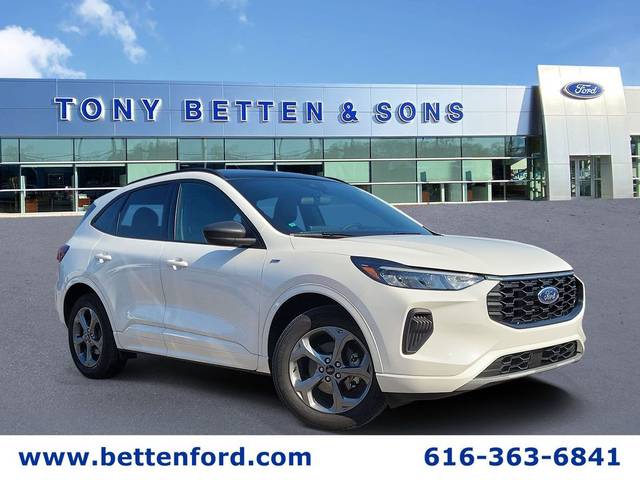 2023 Ford Escape ST-Line AWD photo