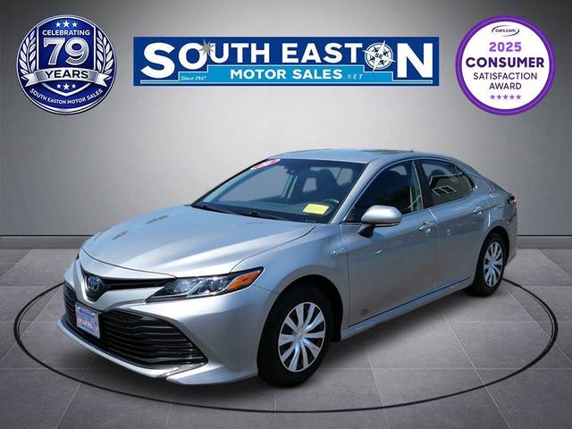 2020 Toyota Camry Hybrid LE FWD photo