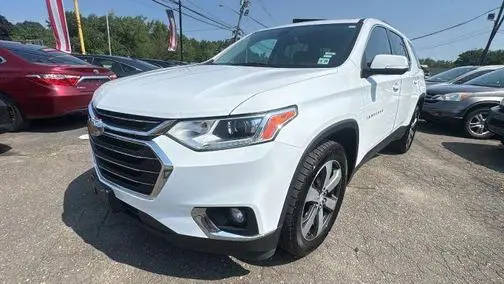 2021 Chevrolet Traverse LT Leather AWD photo
