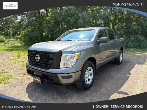 2023 Nissan Titan S 4WD photo