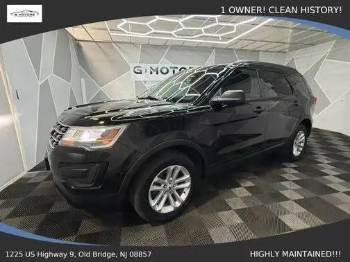 2017 Ford Explorer Base 4WD photo