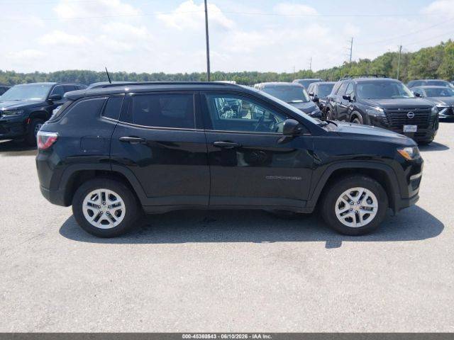 2018 Jeep Compass Sport FWD photo