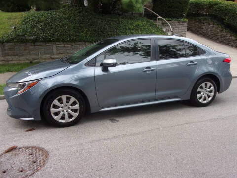 2020 Toyota Corolla LE FWD photo