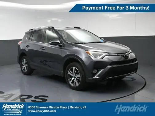 2018 Toyota RAV4 XLE AWD photo