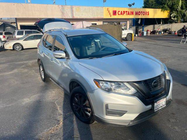 2020 Nissan Rogue SV AWD photo