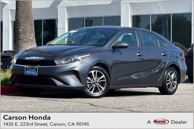 2023 Kia Forte LXS FWD photo