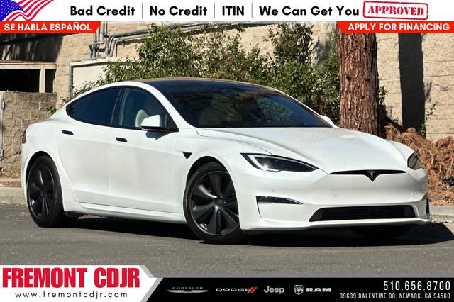 2023 Tesla Model S Plaid AWD photo