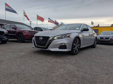2020 Nissan Altima 2.5 SR FWD photo