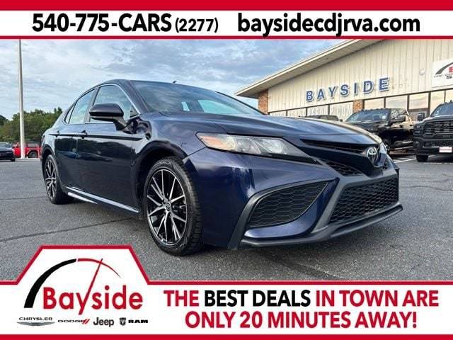 2021 Toyota Camry SE FWD photo