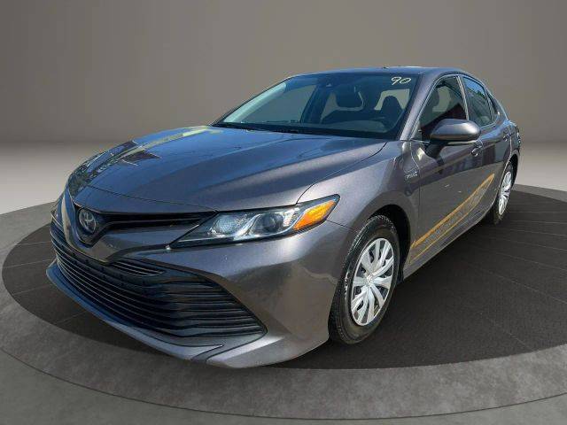 2020 Toyota Camry Hybrid LE FWD photo