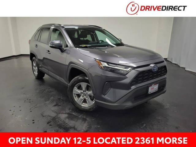 2022 Toyota RAV4 Hybrid XLE AWD photo
